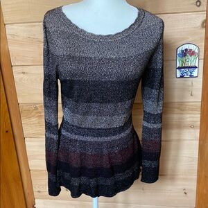 White House Black Market top, metallic, NWOT